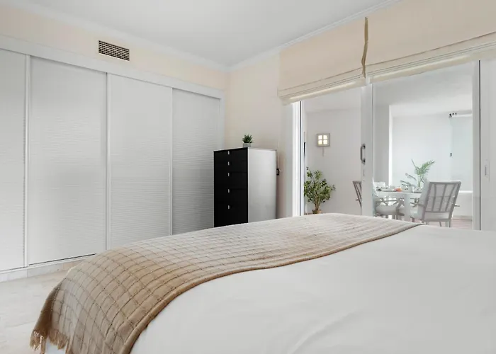 Lejlighed Cozy At Location Marbella